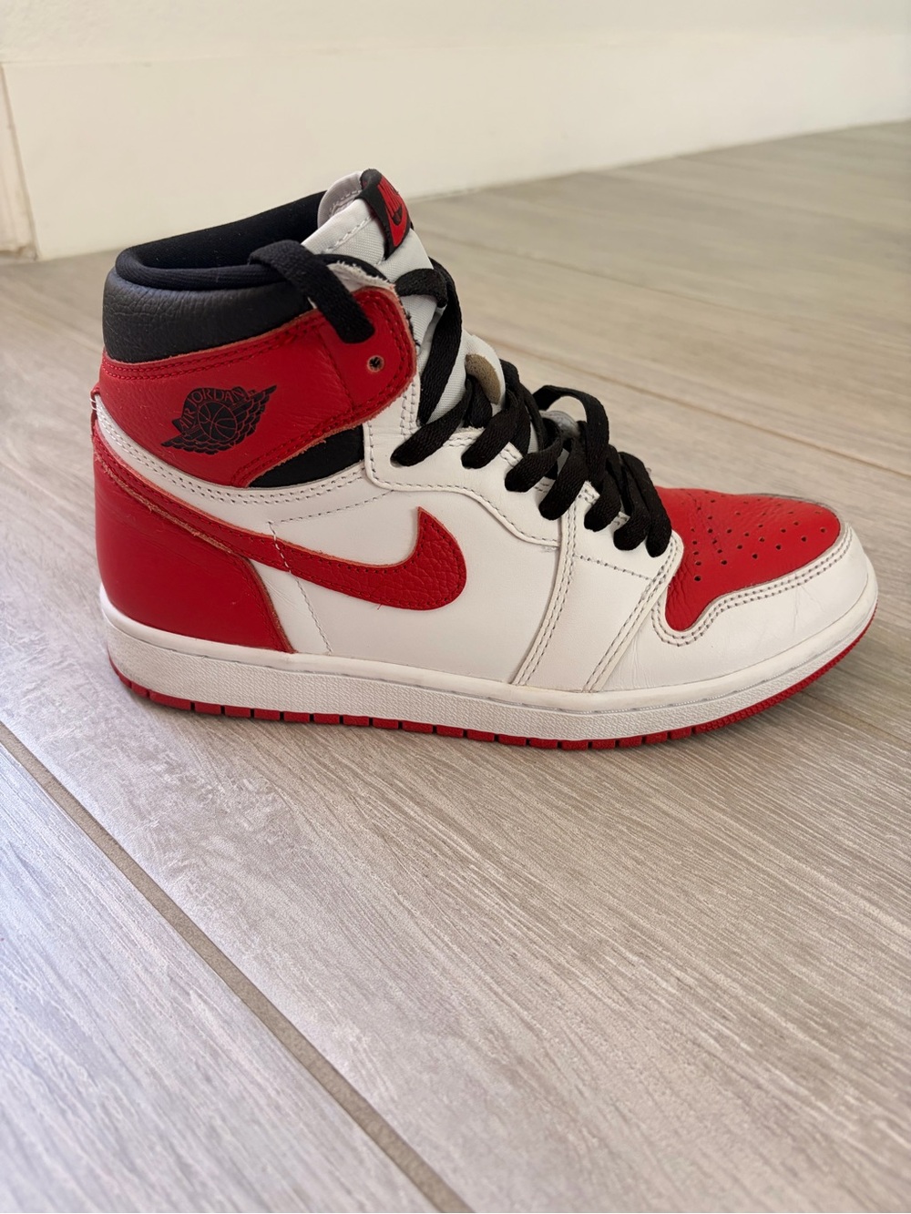 The Air Jordan 1 Retro High OG 'Heritage' 555088-161